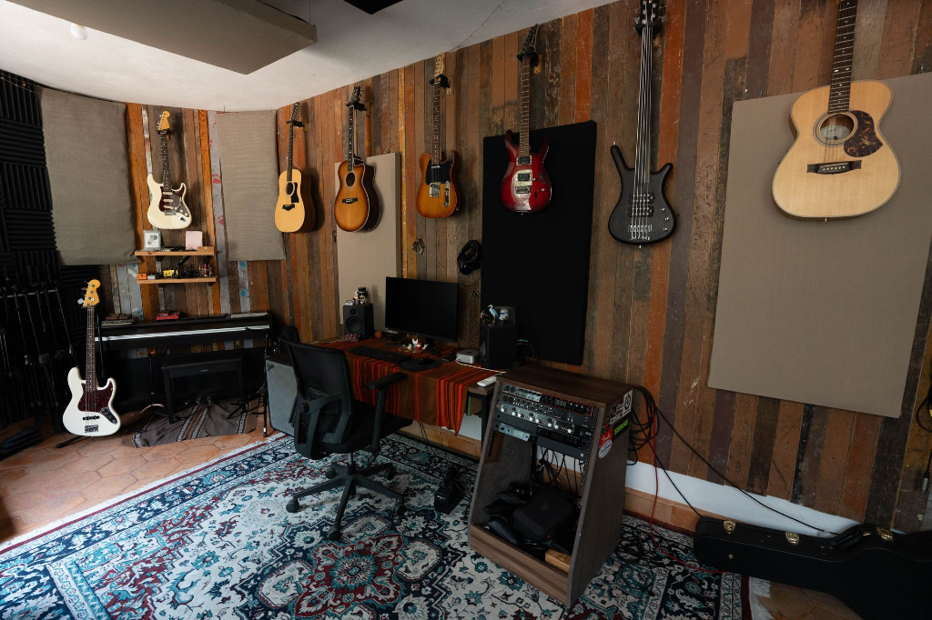 Cueva Studio 